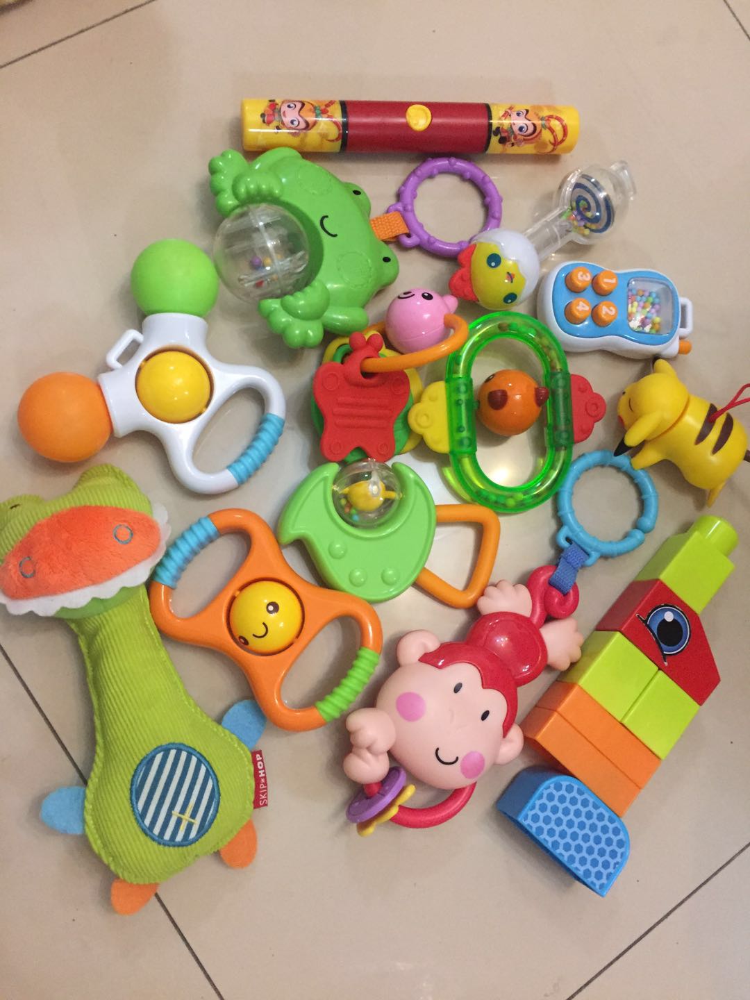 出些儿童玩具,最好全去