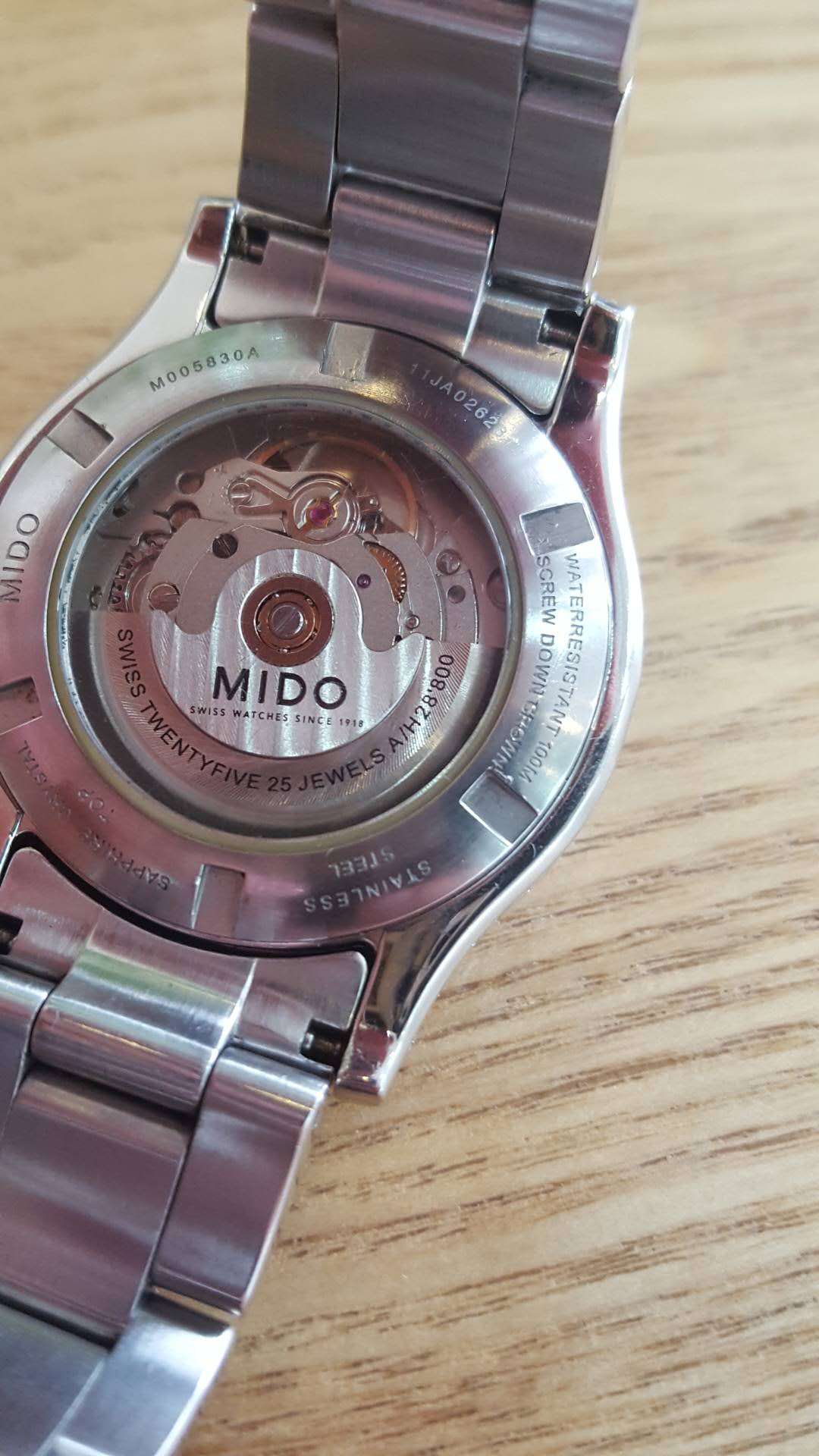  美度舵手系列m005> 自动机械男表,表经38mm, 单表钢带,二手好价:2600