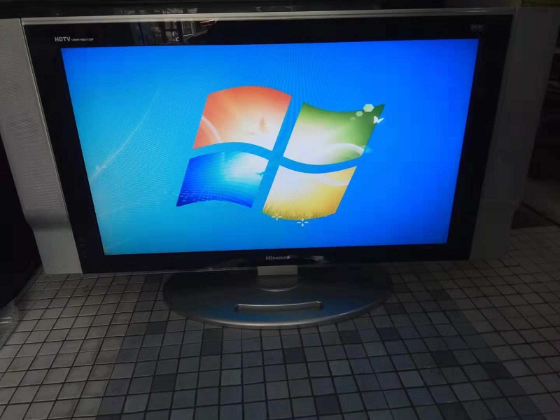 出:海信42寸液晶电视,效果非常好无拆无修,非常便宜300元卖了.