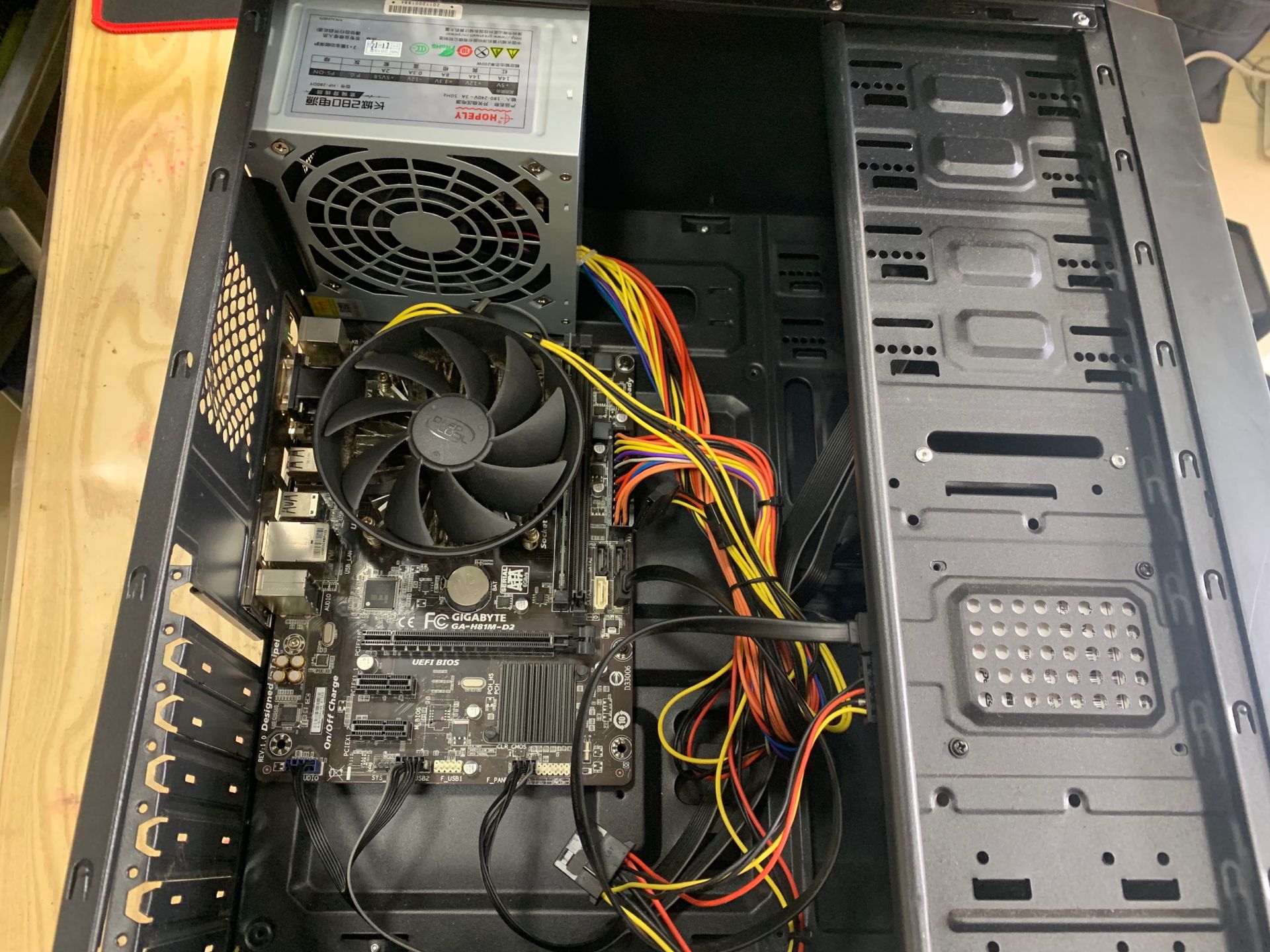 i5 4460 技嘉h81主板 8gd3 1600内存 120gssd硬盘 长城机箱电源 价格